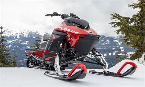 1996 Arctic Cat Snowmobiles Prices and Values Select any 1996 Arctic Cat Snowmobiles model . Founded in 1960, Arctic Cat is a North American manufacturer of recreational vehicles. Although the company produces ATVs and Prowlers, they are primarily known for their high performance snowmobiles.. 