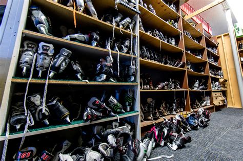 Used sports equipment buffalo ny. Top 10 Best used sports equipment Near Buffalo, New York 1. Buffalo Sports. 2. Nick’s Sporting Goods. 3. Great Skate Hockey. I stopped here to purchase a hockey stick to … 