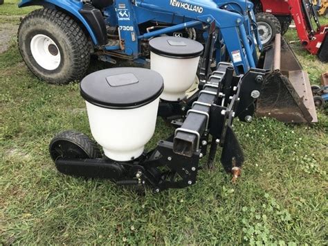 This is a 16/32 planter setup with yetter row cleaners with marker s ready to go Planter Type: Pull, Vacuum, Split Rows. Dunn, NC, USA. Click to Contact Seller. 2000 JOHN DEERE 1560. ... SALE PENDING!!! JD 1775NT PLANTER, 16 ROW 30" SPACING, EXACTEMERGE PACKAGE, CONNECT MOBILE READY, JDLINK, STARFIRE READY, CENTRAL COMMODITY SYSTEM 130 BUSHEL ...