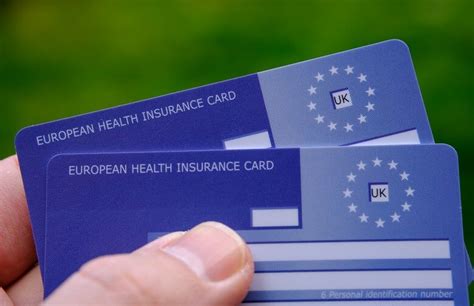 Uses of health insurance card for travellers explained