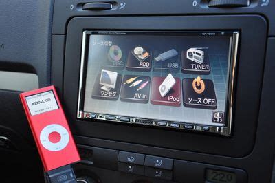 Using Direct iPod Control in Your Car