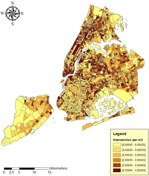 Using GIS to measure walkability: A - DiVA portal