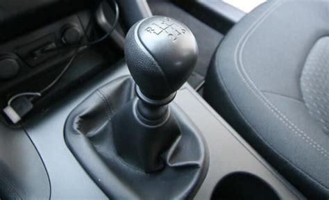 Using a Remote Car Starter With a Manual Transmission