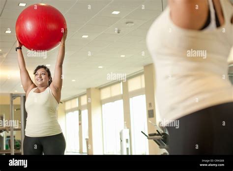 Using an Exercise Ball If You Are Overweight