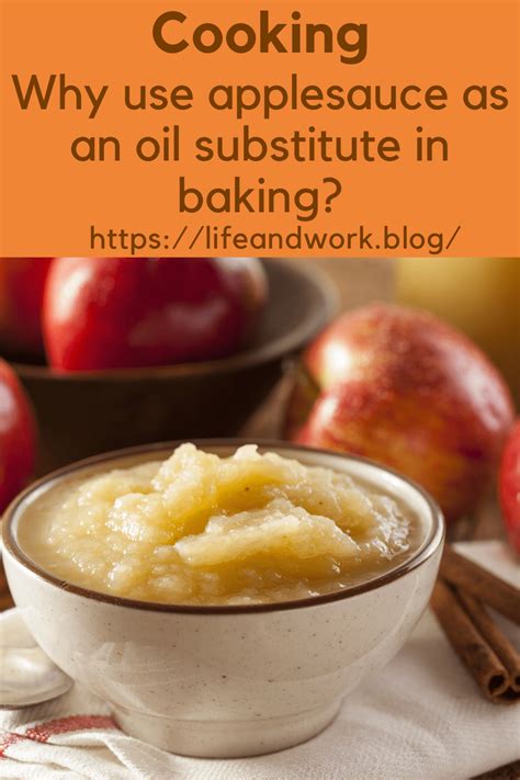 Using applesauce instead of oil in baking