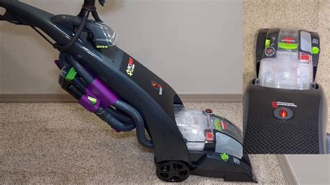 In today's quick tutorial I show you how to use Bissell Proheat 2x Revolution pet pro carpet cleaner. If you have carpet in your house and pets, you know ju...