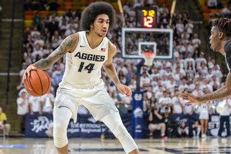 Utah st mens basketball. Sep 7, 2023 · Men's Basketball9/7/2023 10:00:00 AM. LOGAN, Utah – Utah State men's basketball announced its 2023-24 schedule, including the non-finalized version of its Mountain West ledger, on Thursday. Aggie fans will get an early glimpse of the 2023-24 squad as USU hosts MSU Billings for an exhibition on Friday, Nov. 3. 