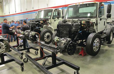 At UTI’s Pennsylvania trade school campus location, our program offerings include Automotive Technology, Diesel & Industrial Technology, Automotive/Diesel & Industrial Technology, Welding Technology, and Robotics & Automation training. We also offer specialized training programs developed with leading manufacturers like Ford, Cummins 11 and BMW.. 