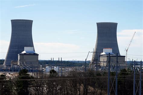 Utilities begin loading radioactive fuel into a second new reactor at Georgia nuclear plant