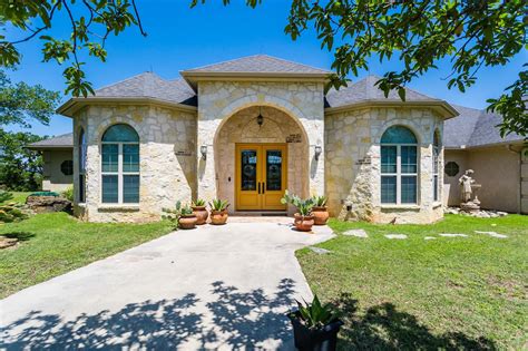 Uvalde homes for sale. Things To Know About Uvalde homes for sale. 