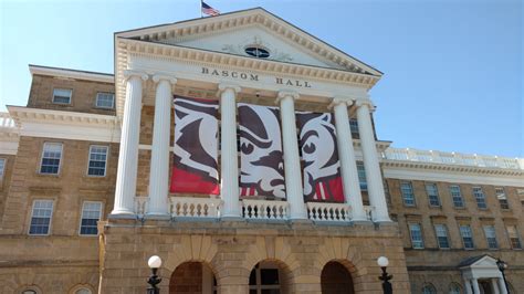 Uw madison sororities ranking. Find out what the recent Knicks vs. Pistons game was like at Madison Square Garden in NYC and why sports fans and concert-goers will pay more money to attend events in the future. ... 