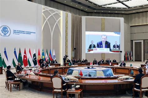 Uzbekistan hosts summit of regional economic alliance
