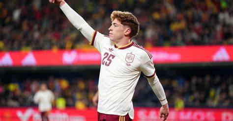 Víctor Muñoz scores on Spain debut with Huijsen rested as ... - MSN - raincitystudios.com