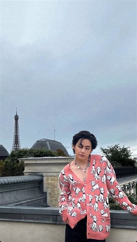 V (@thv) • Instagram photos and videos - balustradellc