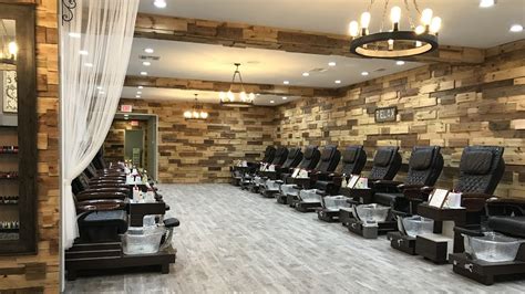 Premier Nails & Spa located at 923 W Liberty Dr, Liberty, MO 64068 brings you the most perfect beauty values in the area. Our nail salon is like a paradise, where you can freely choose the right nail designs for you.. 