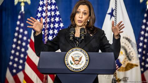 V.P. Kamala Harris coming to St. Louis today for Democratic National Committee meeting