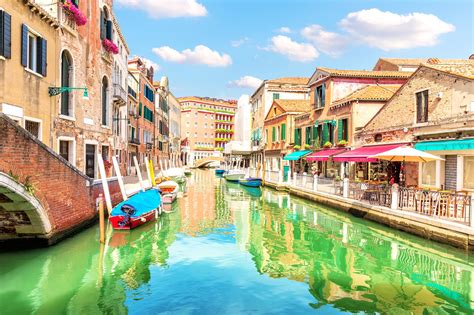 Venice, Italy: Explore Canals & Historic Sites - Los … - wintechmobiles.com