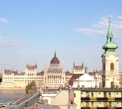 Vesno Apartments, { CityName} - Harga & Promo Terbaru 2026 - balustradellc