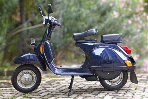 Vespa Exclusive 2 - raincitystudios.com