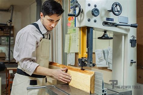 VIDEO: How to Resaw Lumber with a Band Saw - balustradellc