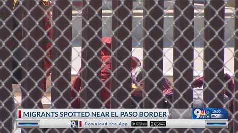 VIDEO: Hundreds of migrants atop train arrive in Juarez