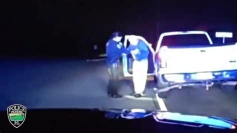 VIDEO: Man gives South Carolina officer dance lessons during traffic stop