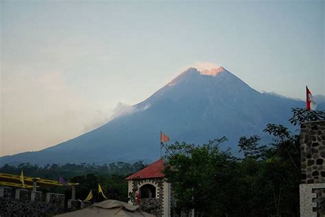 View Merapi Terbaik Archives - Vertical Rafting Magelang - balustradellc