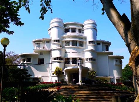 Villa Isola - Wikipedia bahasa Indonesia, ensiklopedia bebas - balustradellc