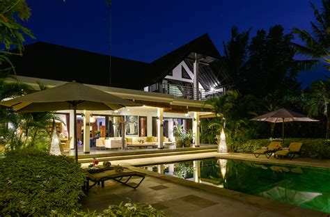 Villa Mahkai - Kalisada, Indonesia - Best Price Guarantee - balustradellc