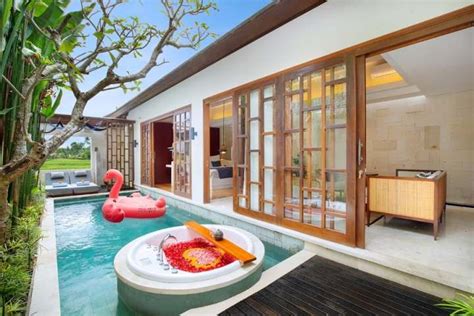 Villa Mewah Modern 4 KT Fasilitas Gym, Sauna Pribadi di Ubud Bali - balustradellc