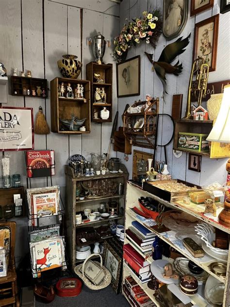 Vintage Goods Center - balustradellc