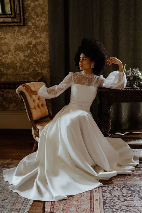 Vintage Looking Wedding Dresses - Win Bastion - muktibox.com