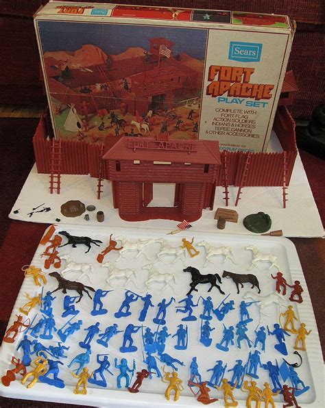 VINTAGE MARX TOYS FORT APACHE WALL PIECES - DARK …