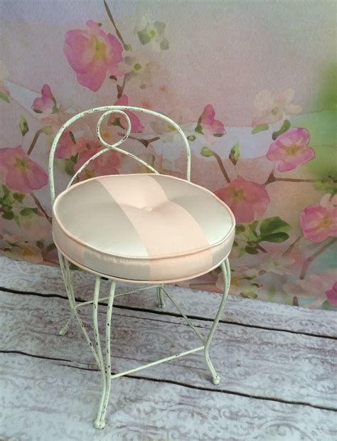 Vintage Shabby chic vanity chair - Chairs - balustradellc
