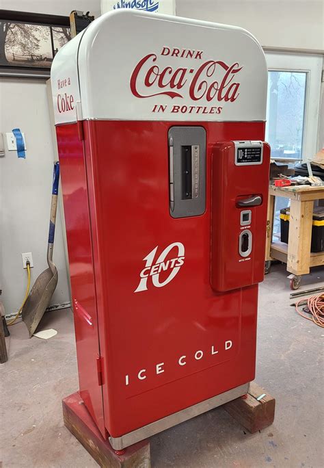 Vintage Soda Machine Restoration - muktibox.com