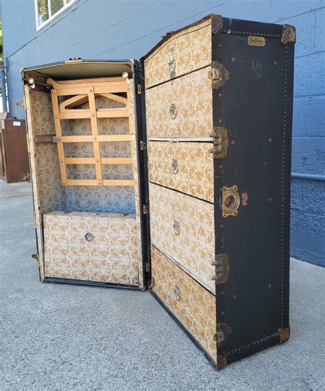 Vintage Steamer Wardrobe Trunk for sale | eBay - balustradellc