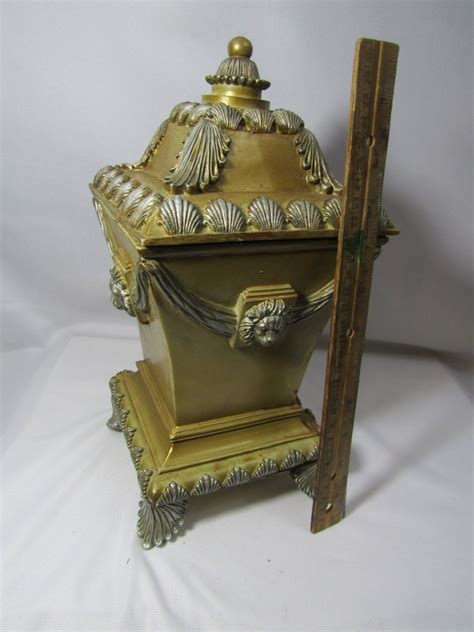 Vintage Velvet Lined Box - Etsy - balustradellc