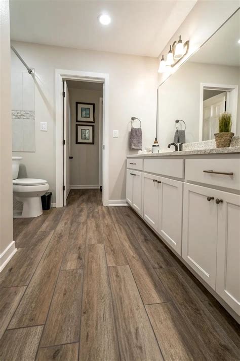 Vinyl Plank Flooring Bathroom - balustradellc