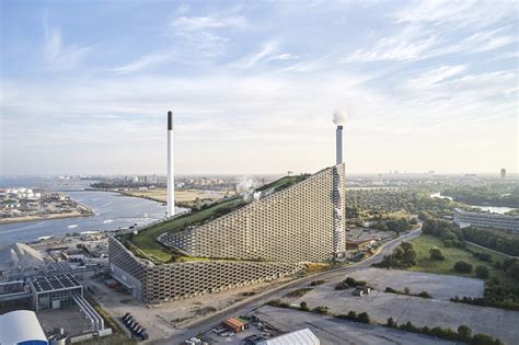 Visit WtE-plant Amager Bakke - ARC - raincitystudios.com