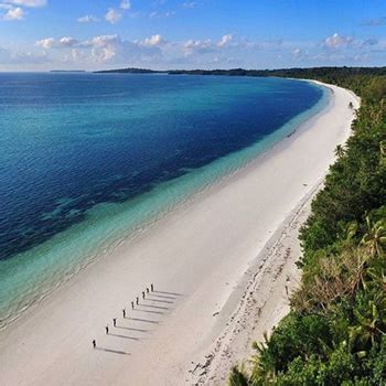 Visiting Kei Kecil Island in Southeast Maluku - balustradellc