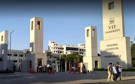 VIT&Oacute;RIA LIMA ARRASA CANTANDO "LINDO CORAL" NO SHADOW BRASIL ...