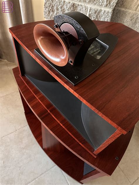 Vittora Speakers - Volti Audio - Hi-Efficiency Horn Speakers - balustradellc