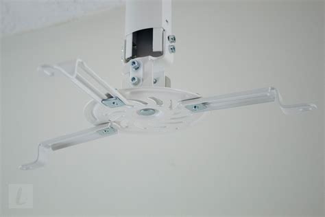 VIVO VP02W Projector Mount Review Telescoping Mount With Three Axis of Movement