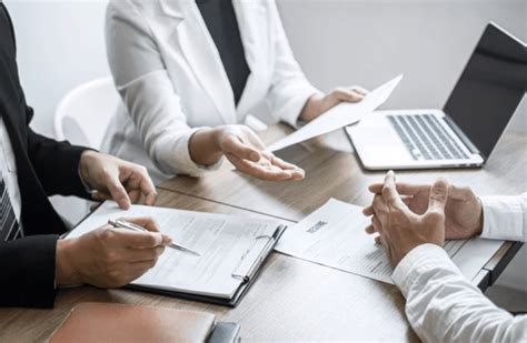 Vocational Training Centers vs. Vocational Institutes - balustradellc