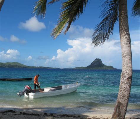 Volunteer Abroad for our Environment! Protecting Our Beaches around The ... - raincitystudios.com