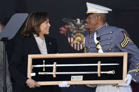 VP Harris, 1st woman to give commencement speech at West Point, welcomes cadets to ‘unsettled world’