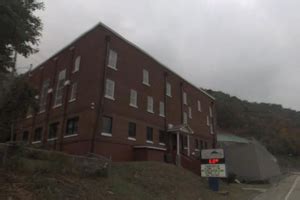 Va funeral home grundy va. .  ...