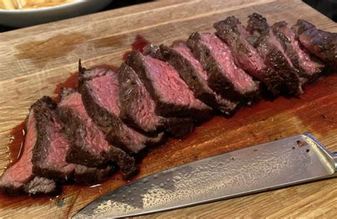 Vacio steak. Bavette / Vacio Steak Often over looked in the UK this cut is very popular in France and Argentina. It is located between the short lion and the flank and as a result is full of flavor, pan fried rare is offers delicate flavors. 