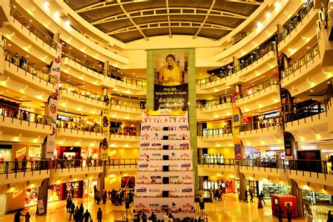 Vadapalani forum mall theatre show time