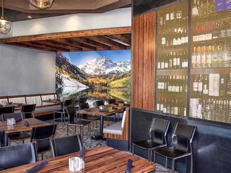 Vail chophouse. Conveniently located at the base of the Gondola in Lionshead Village, the Vail Chophouse offers incredible views of Vail Mountain and sits amidst all the activity … 
